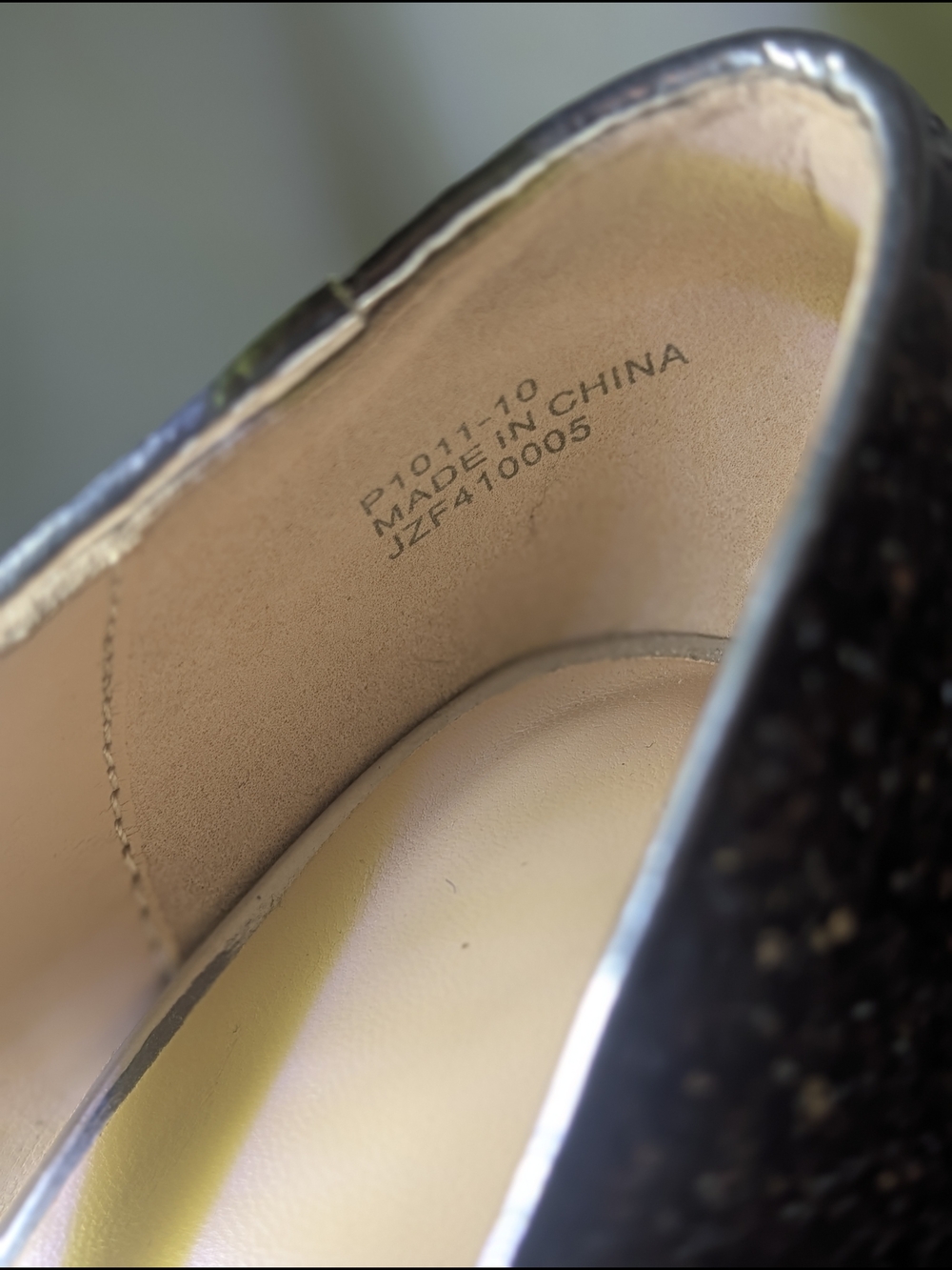 Sparkling Pink Ombre Glitter Pointed-Toe Pumps 3 Inch Heel - Picture 3 of 6
